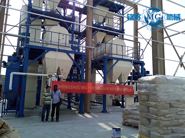 選購保溫砂漿設(shè)備應(yīng)注意什么？